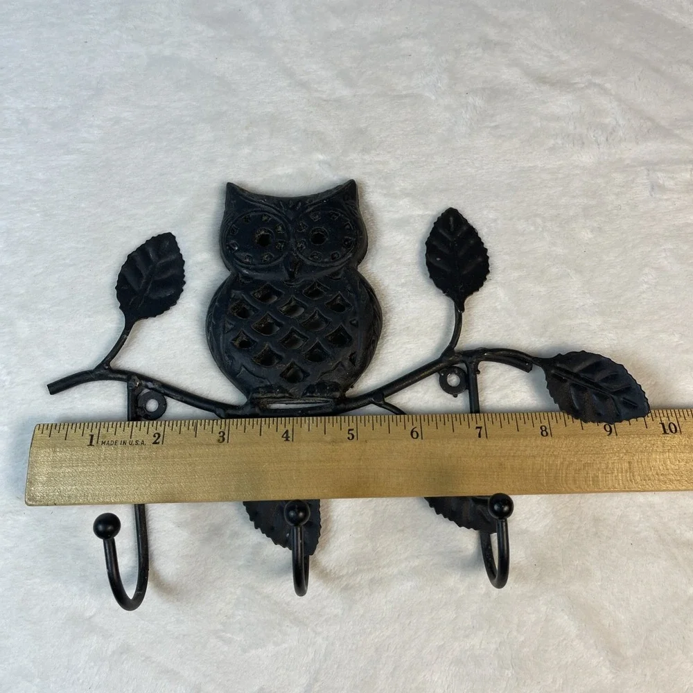 VTG Cast Iron Owl on Branch 3-Hook Wall Rack 9.5